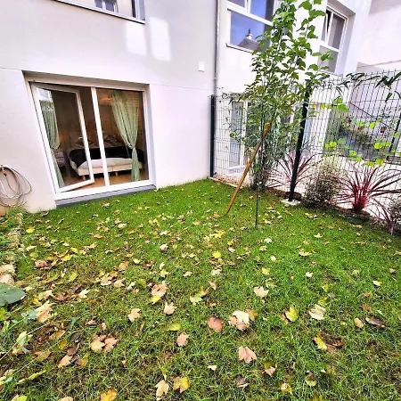3p - 70m2 Capucine Au Calme Avec Jardins Apartment *